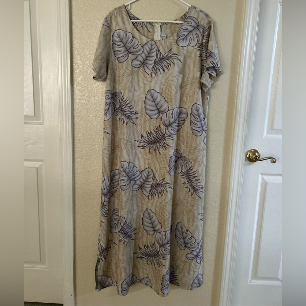 Vintage Hawaiian Muumuu Maxi Dress Tropical Foliage Size XL